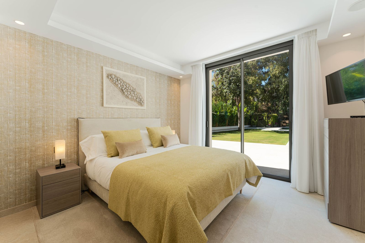 5 Bedroom Villa in Marbella - Foto 15