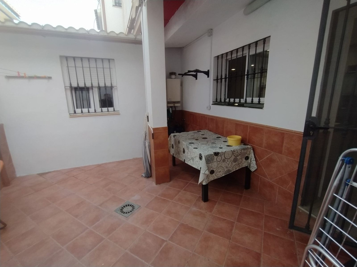 3 Bedroom Townhouse in San Pedro de Alcántara - Photo 13