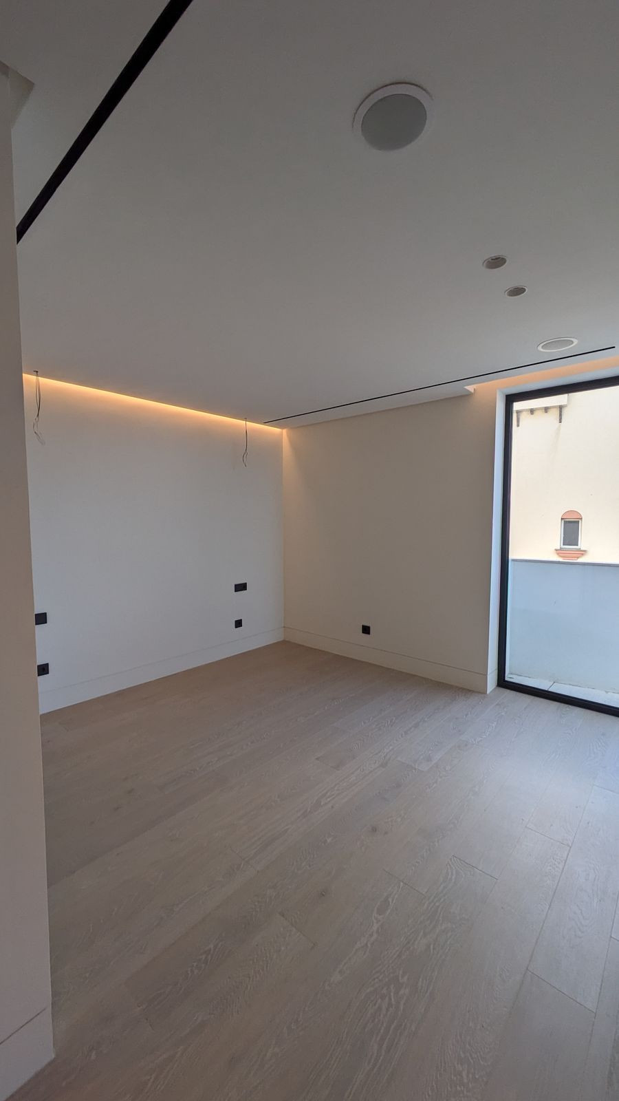 3 Bedroom Penthouse in Estepona - Photo 19
