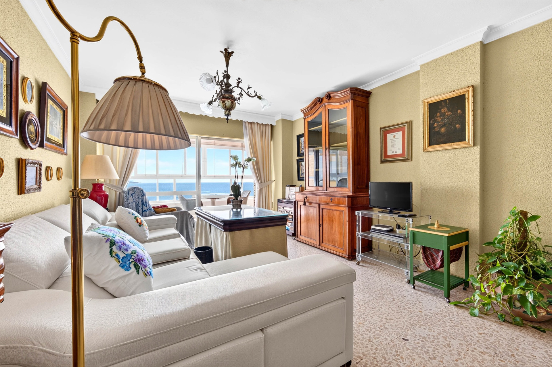 5 Bedroom Apartment in Málaga - Photo 12