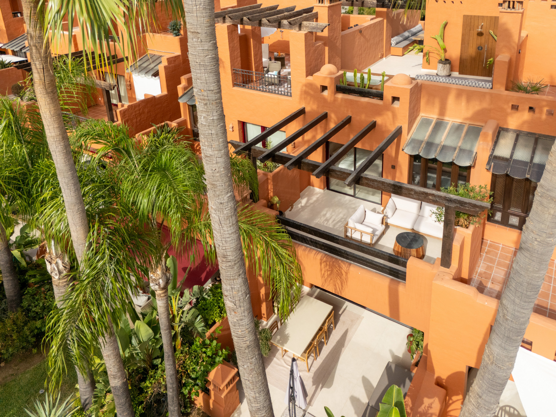 4 Bedroom Townhouse in Marbella - Photo 4