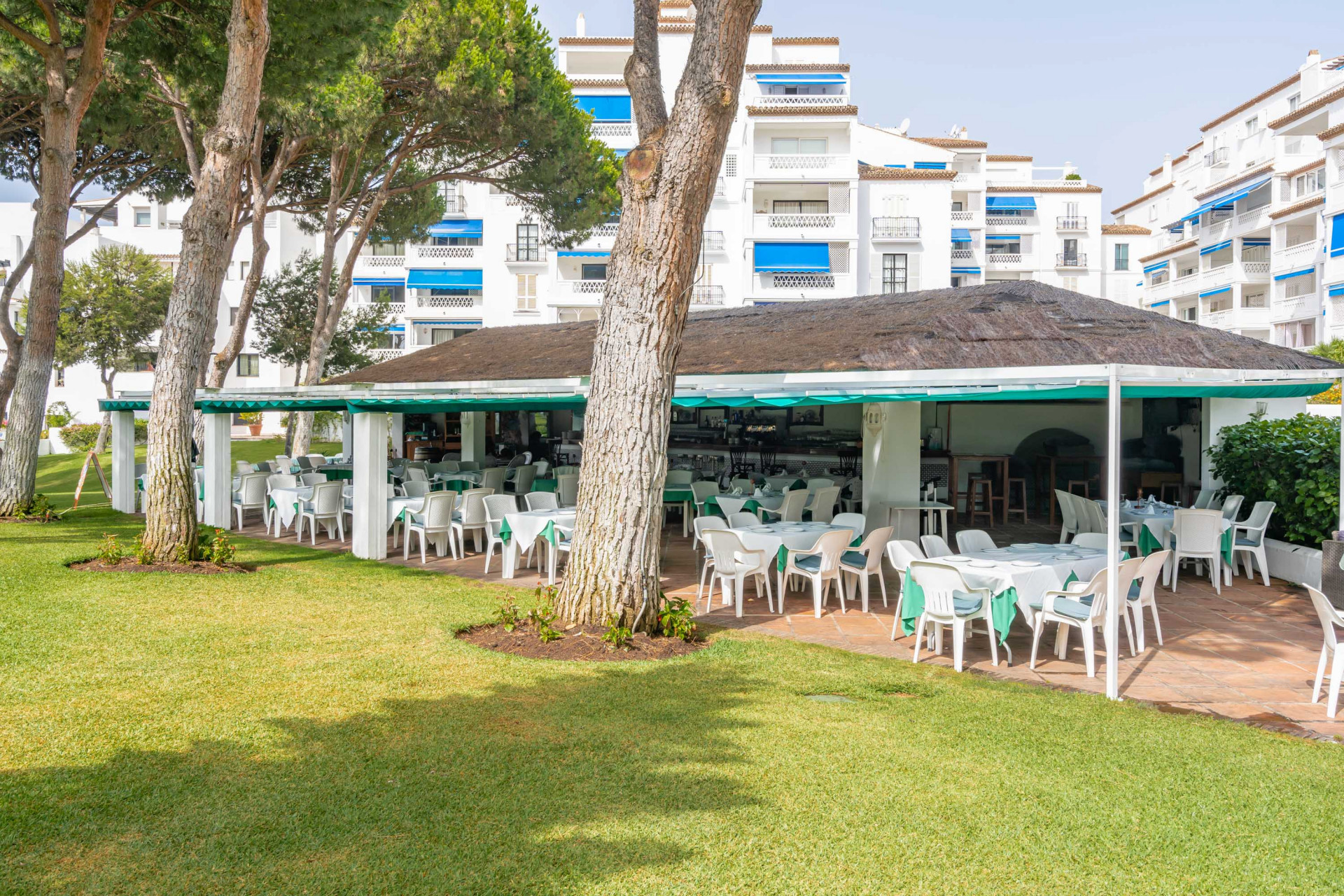 3 Bedroom Apartment in Marbella - Photo 12