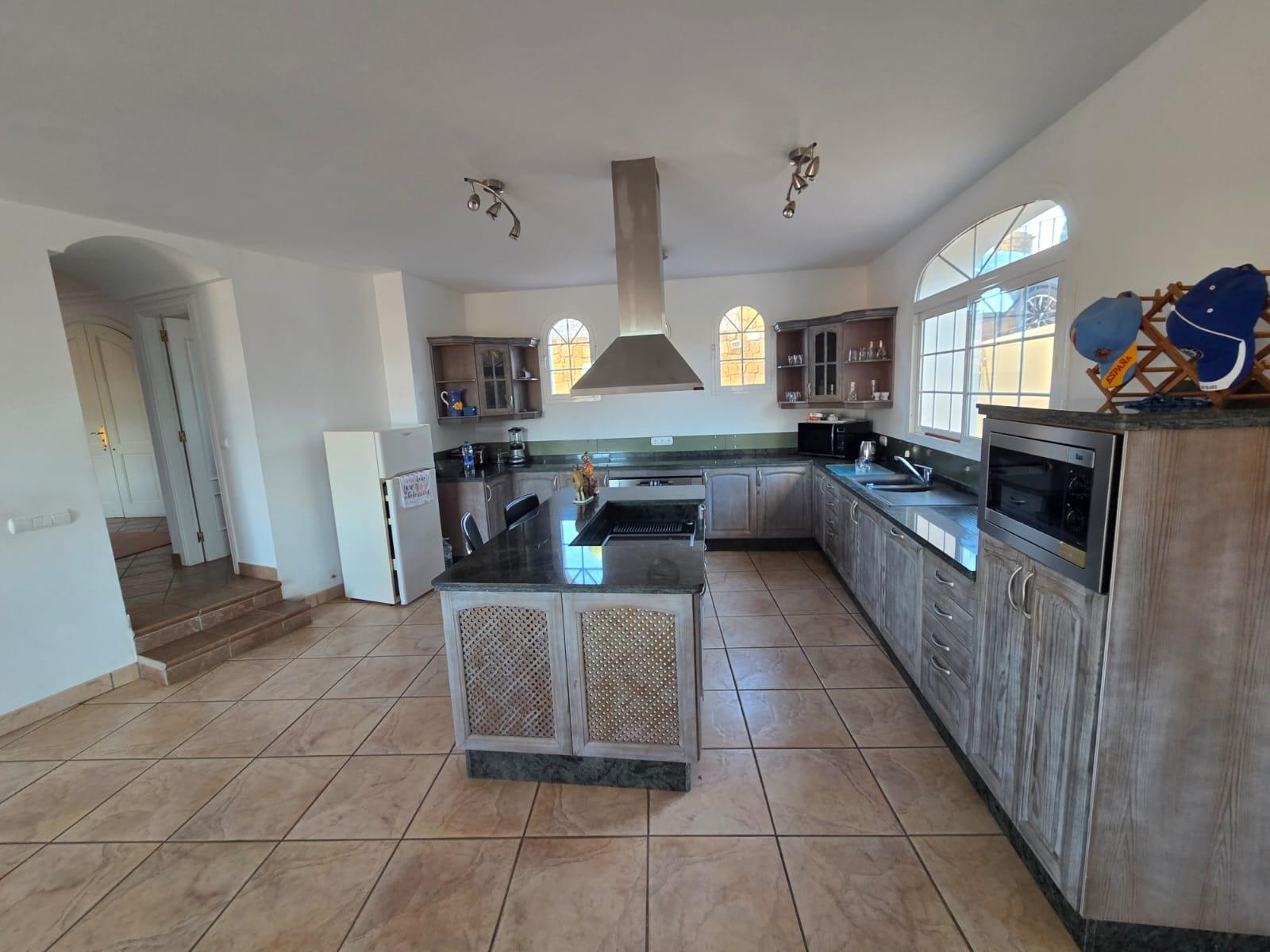 5 Bedroom Villa in Mijas - Photo 30