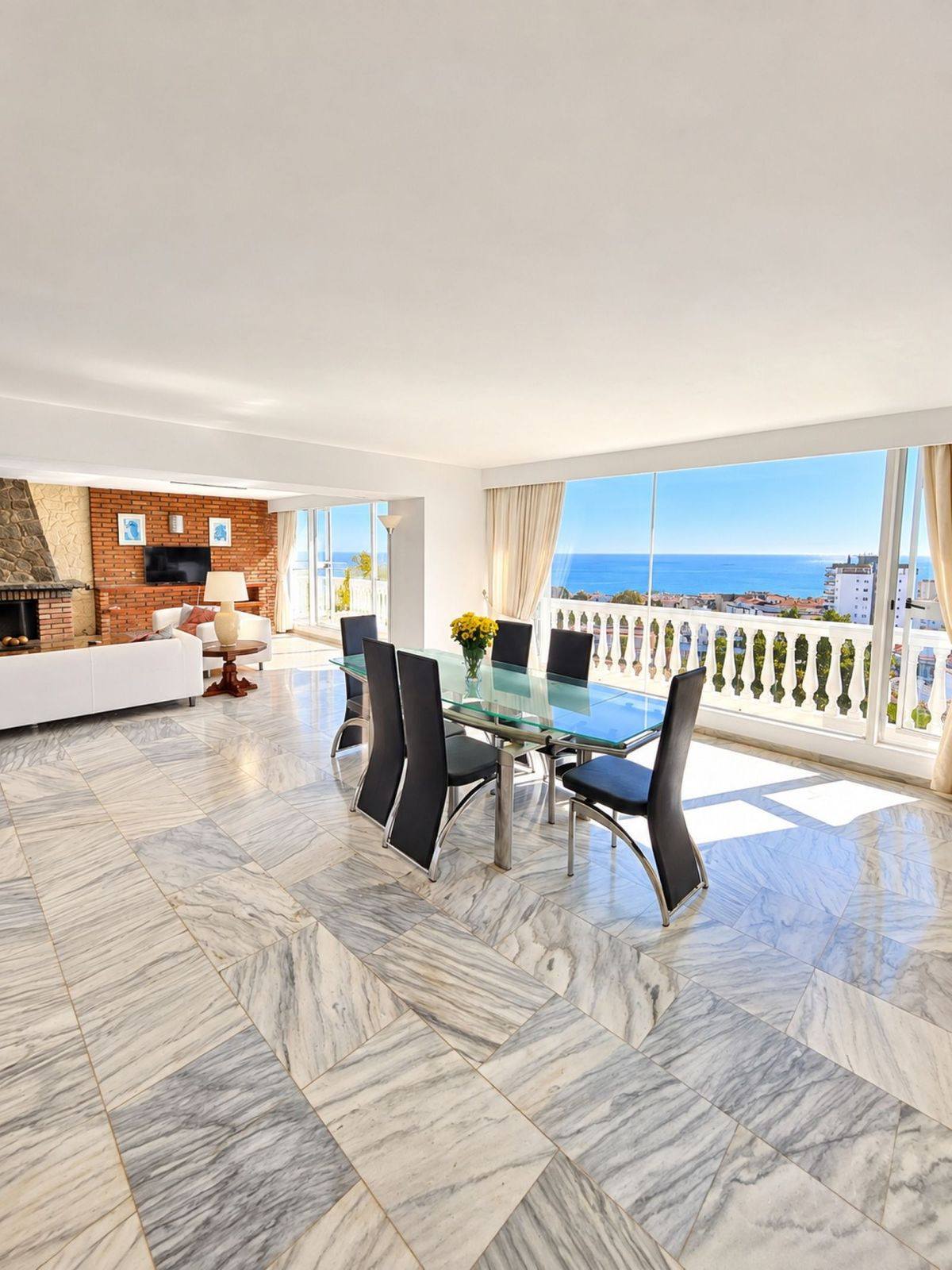 2 Bedroom Apartment in Torremolinos