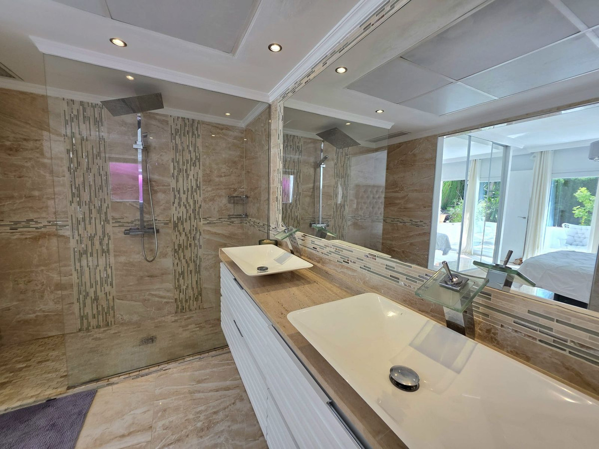 5 Bedroom Villa in Marbella - Foto 19
