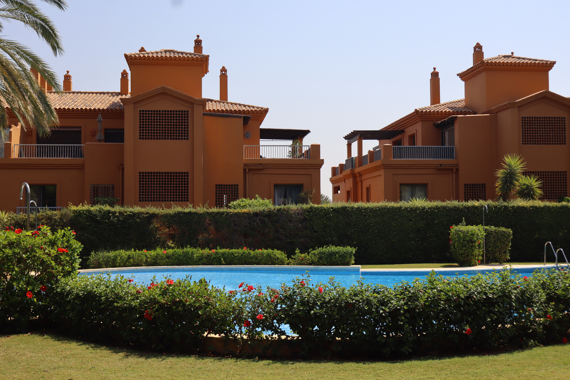 3 Bedroom Penthouse in Estepona - Photo 32