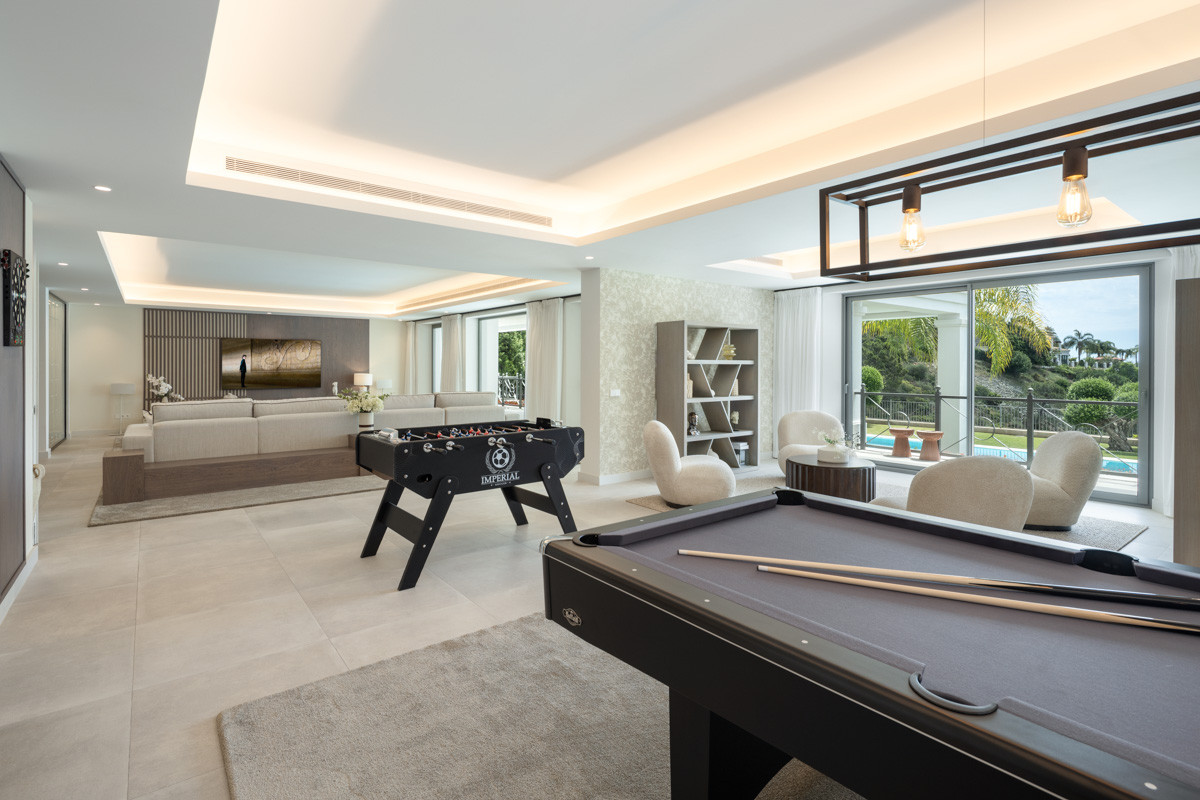 5 Bedroom Villa in Benahavís - Foto 17