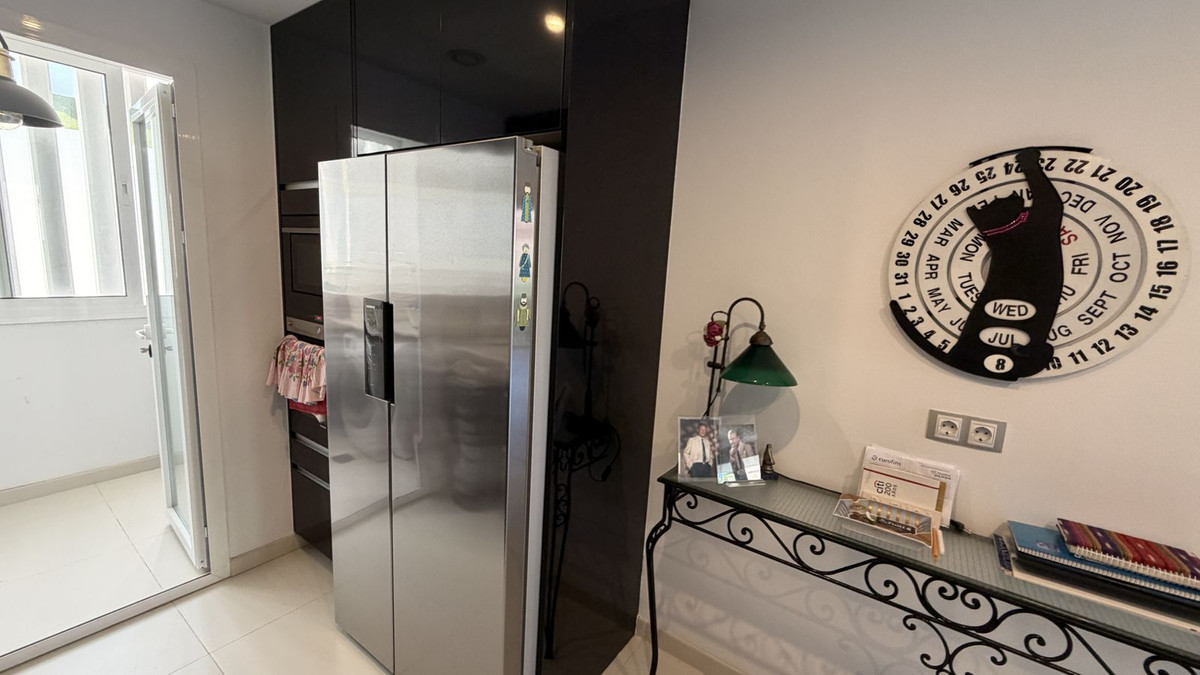 3 Bedroom Townhouse in Marbella - Photo 10