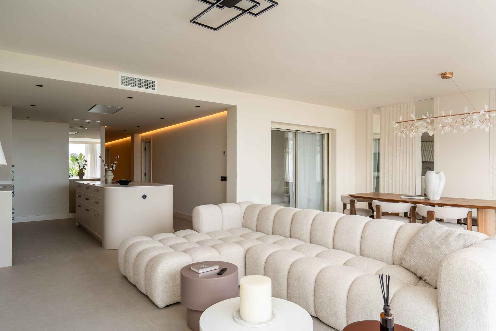 3 Bedroom Apartment in Marbella - Photo 7