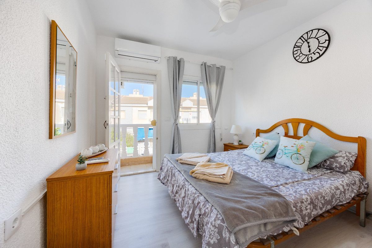 Chalet de 2 dormitorios en Murcia – Foto 15