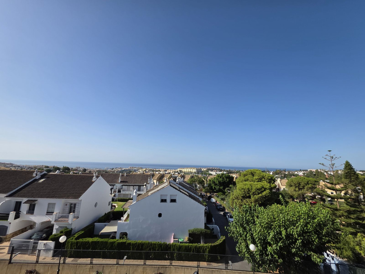 4 Bedroom Townhouse in Marbella - Photo 18