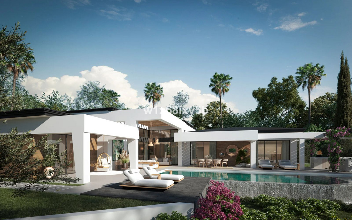 4 Bedroom Villa in Marbella - Photo 8