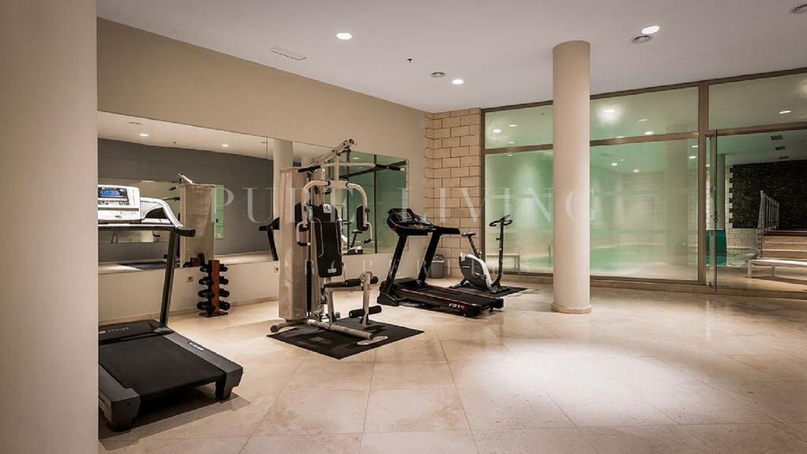 3 Bedroom Townhouse in Marbella - Photo 6