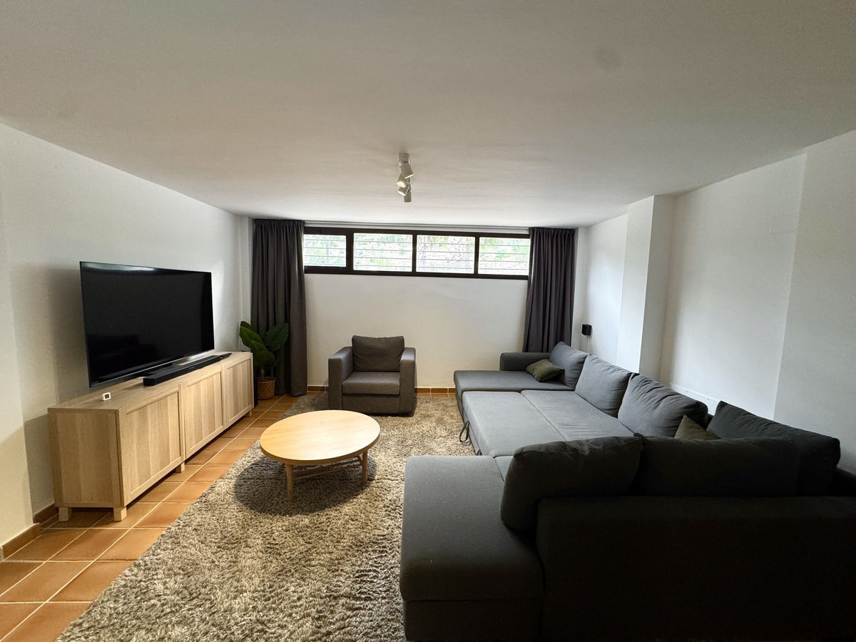 3 Bedroom Townhouse in Mijas - Photo 17