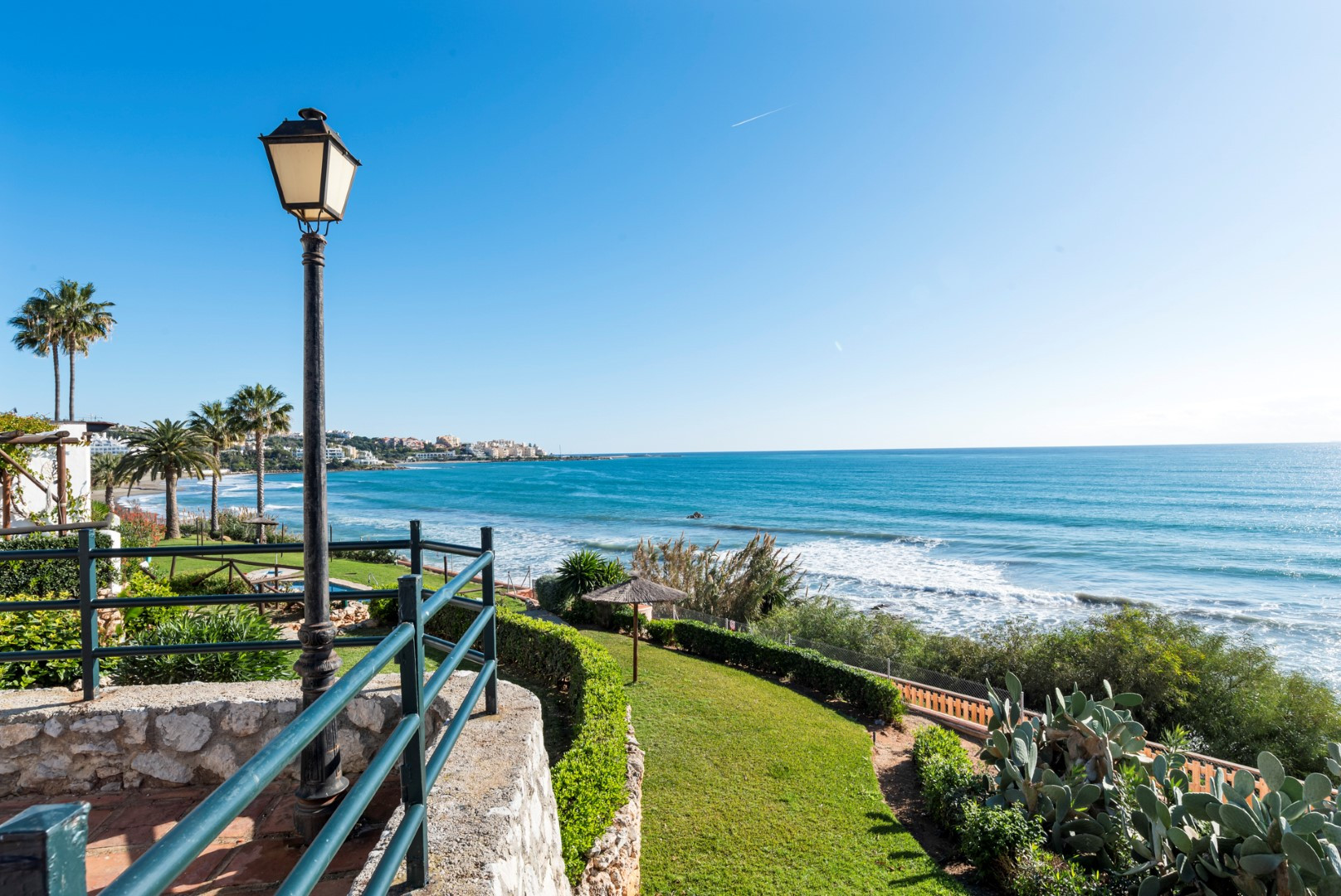 2 Bedroom Townhouse in Estepona - Photo 19