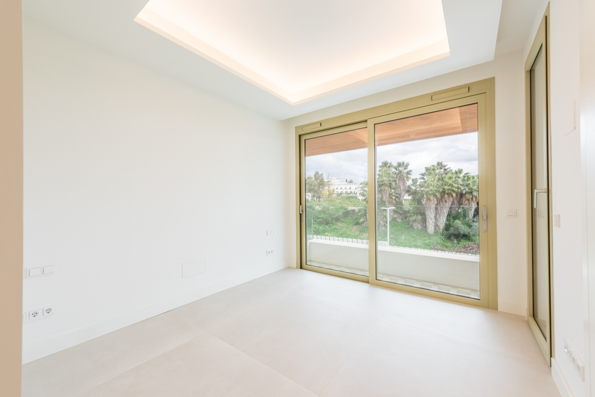 4 Bedroom Townhouse in Marbella - Photo 20