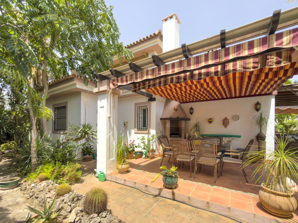 4 Bedroom Villa in Coín - Photo 48