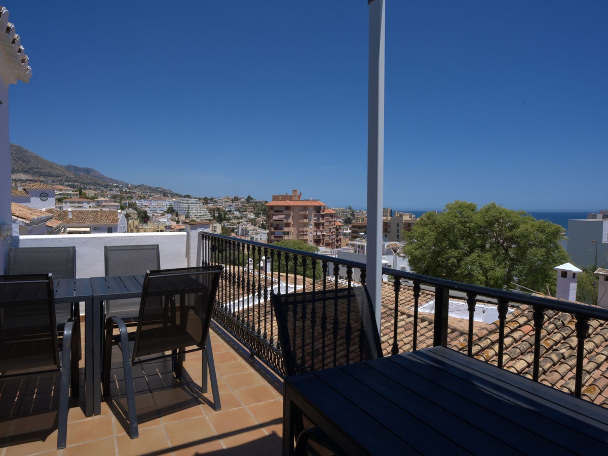5 Bedroom Villa in Fuengirola - Photo 10