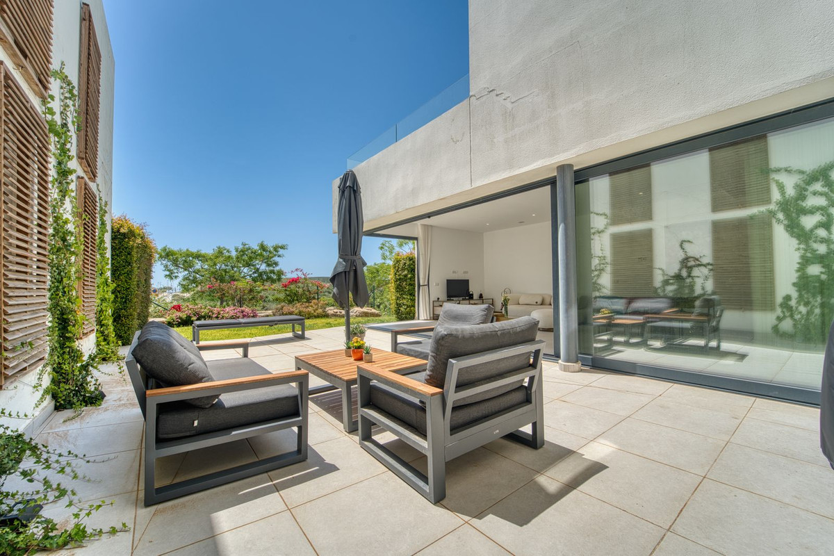 3 Bedroom Townhouse in Casares - Photo 8