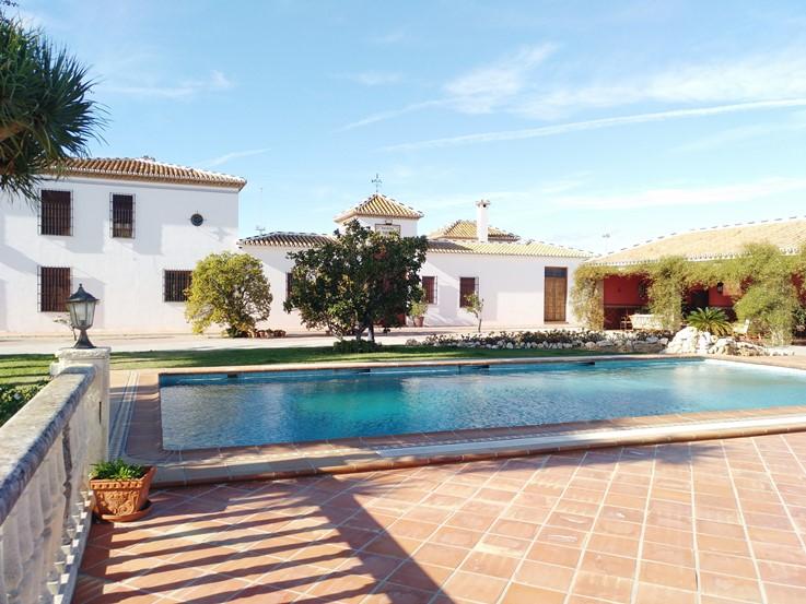 12 Bedroom Villa in Málaga - Photo 19
