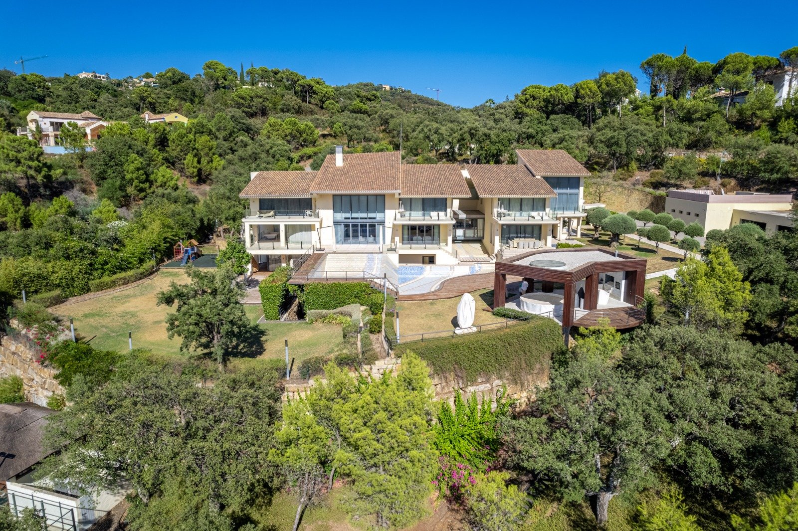 6 Bedroom Villa in Benahavís