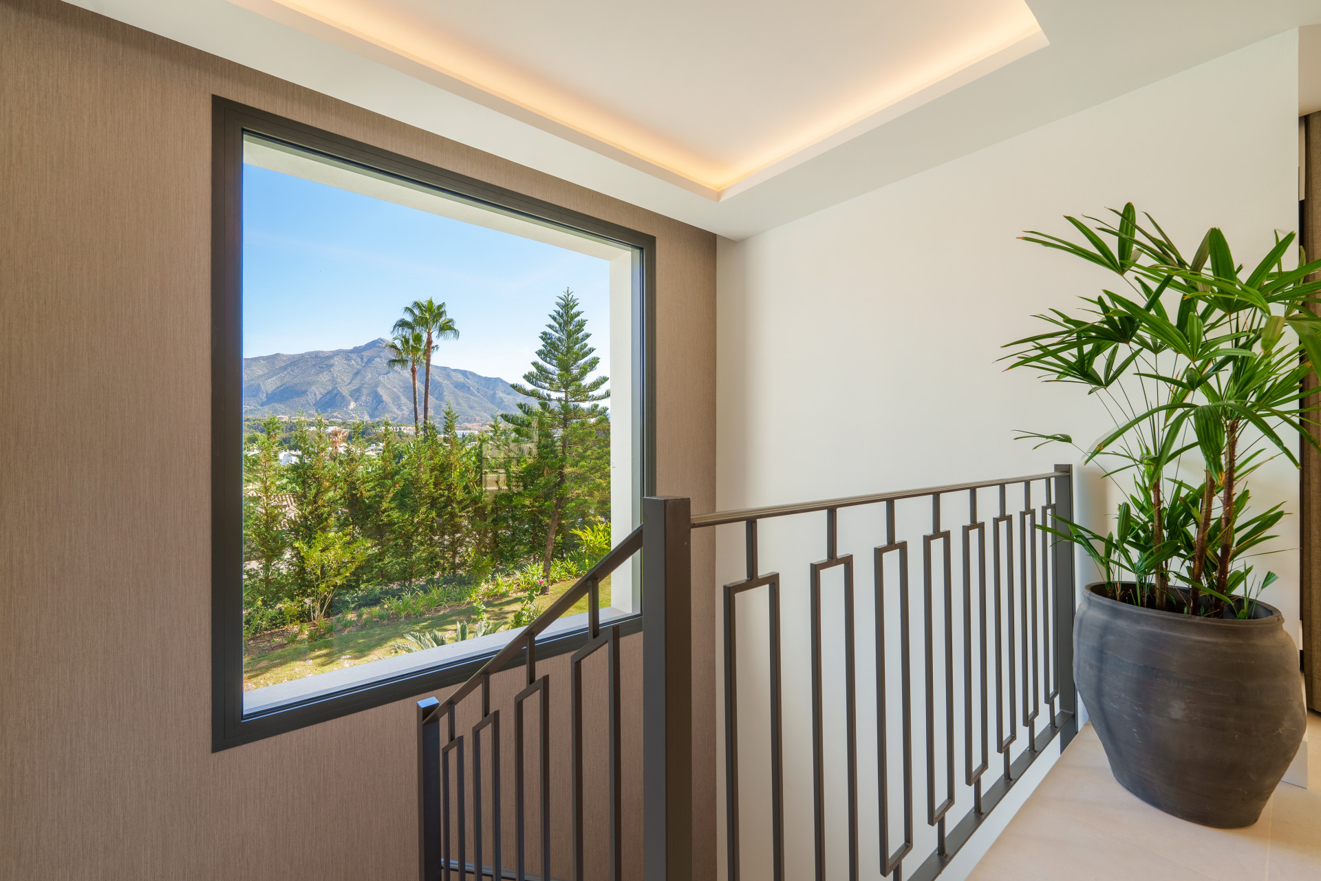 5 Bedroom Villa in Marbella - Foto 16
