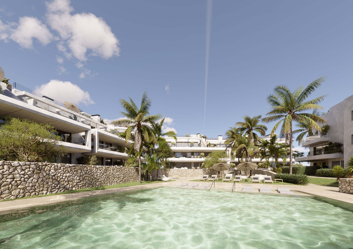 1 Bedroom Apartment in Estepona - Photo 36