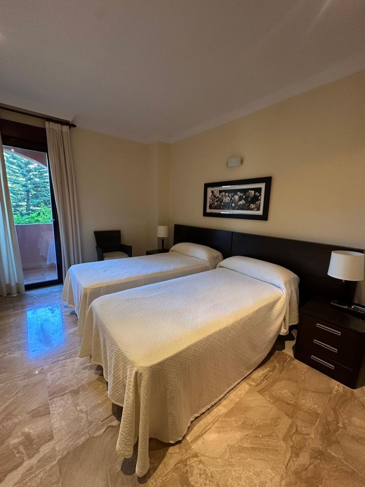 3 Bedroom Apartment in Estepona - Photo 23