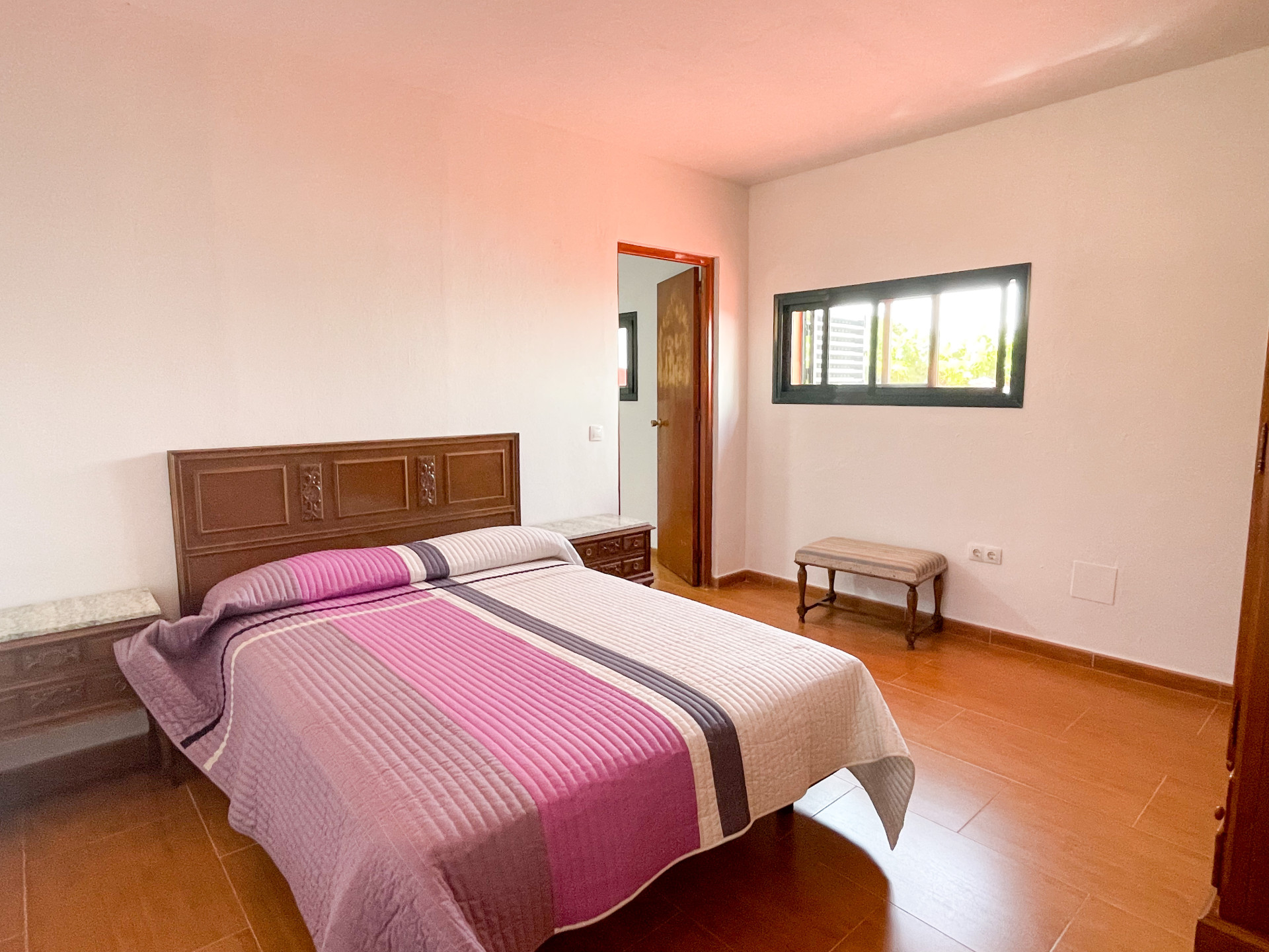 6 Bedroom Country house in Antequera - Photo 18
