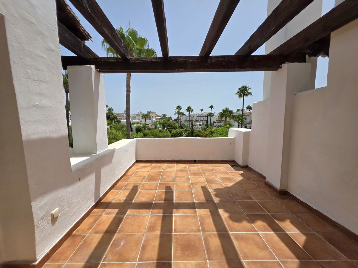 3 Bedroom Townhouse in Estepona - Photo 26