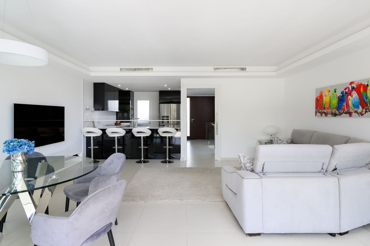 3 Bedroom Townhouse in Marbella - Foto 4