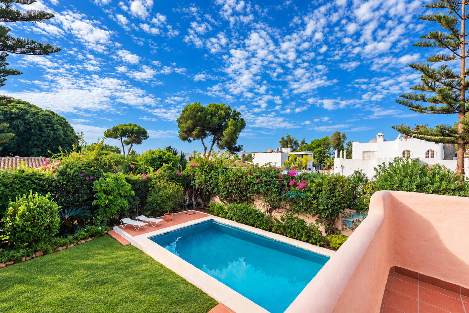 4 Bedroom Villa in Estepona - Photo 10