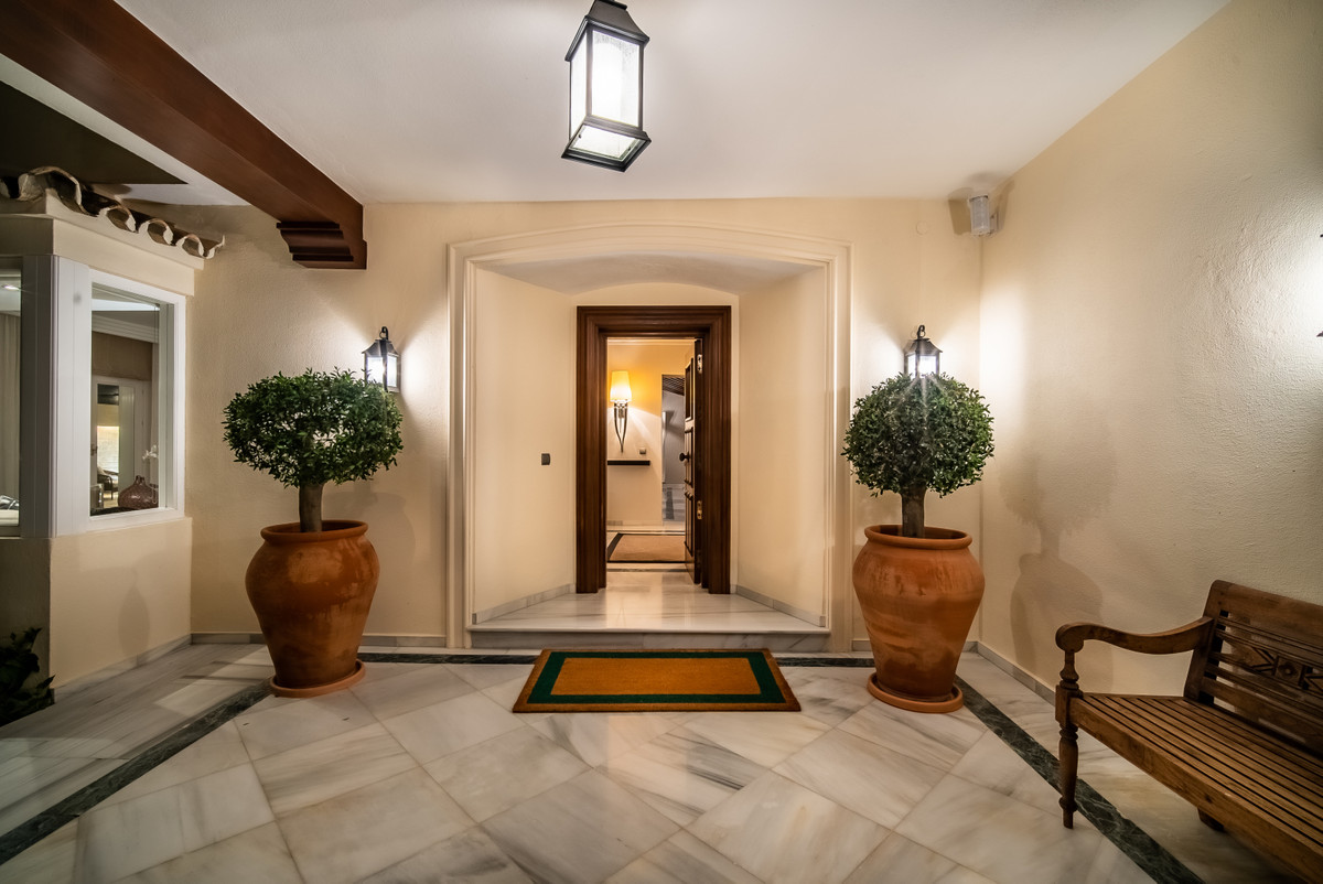 5 Bedroom Villa in Marbella - Foto 11