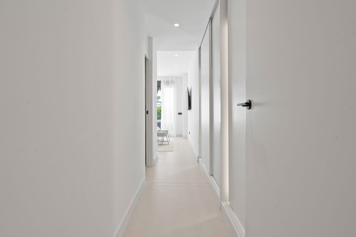 5 Bedroom Penthouse in Estepona - Foto 13