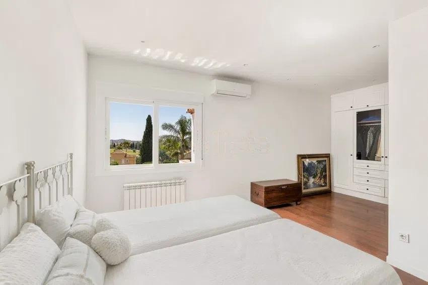 4 Bedroom Villa in Mijas - Photo 25