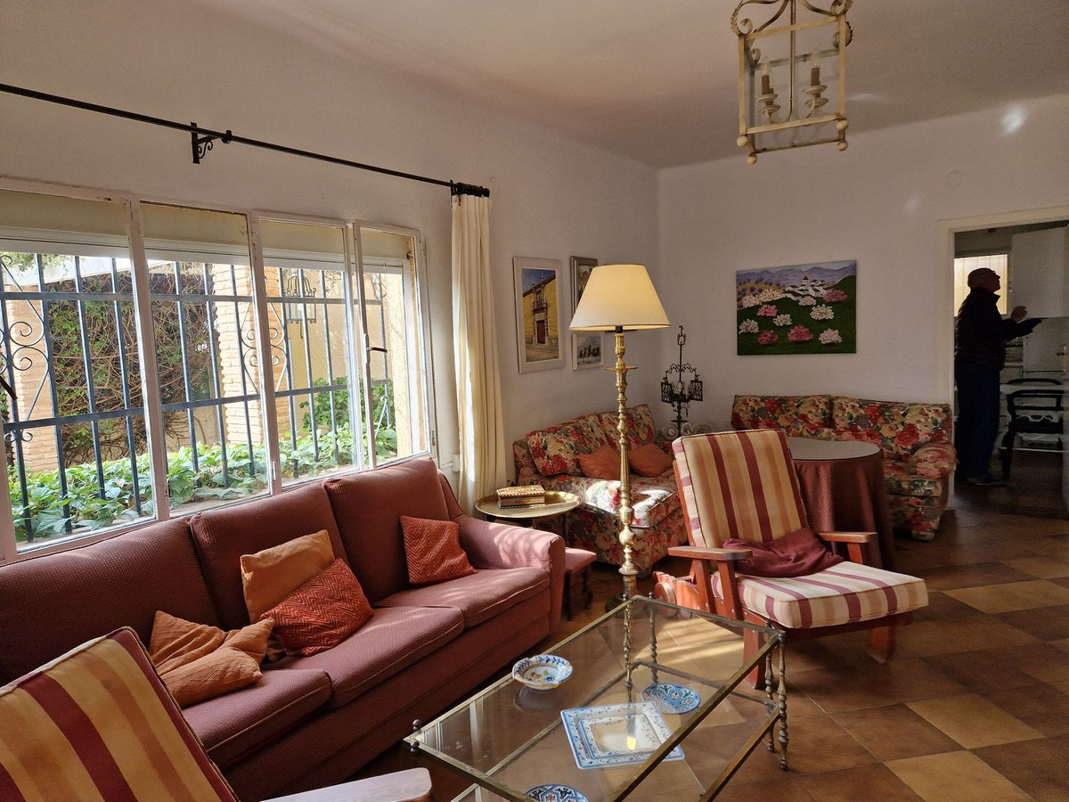 8 Bedroom Villa in Benalmádena - Foto 2