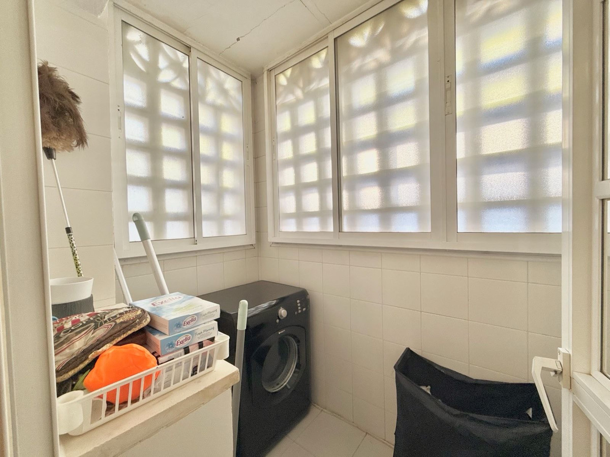 3 Bedroom Townhouse in Mijas - Photo 24