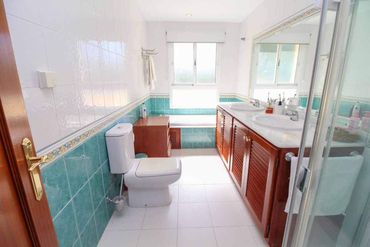 3 Bedroom Apartment in Mijas - Foto 27