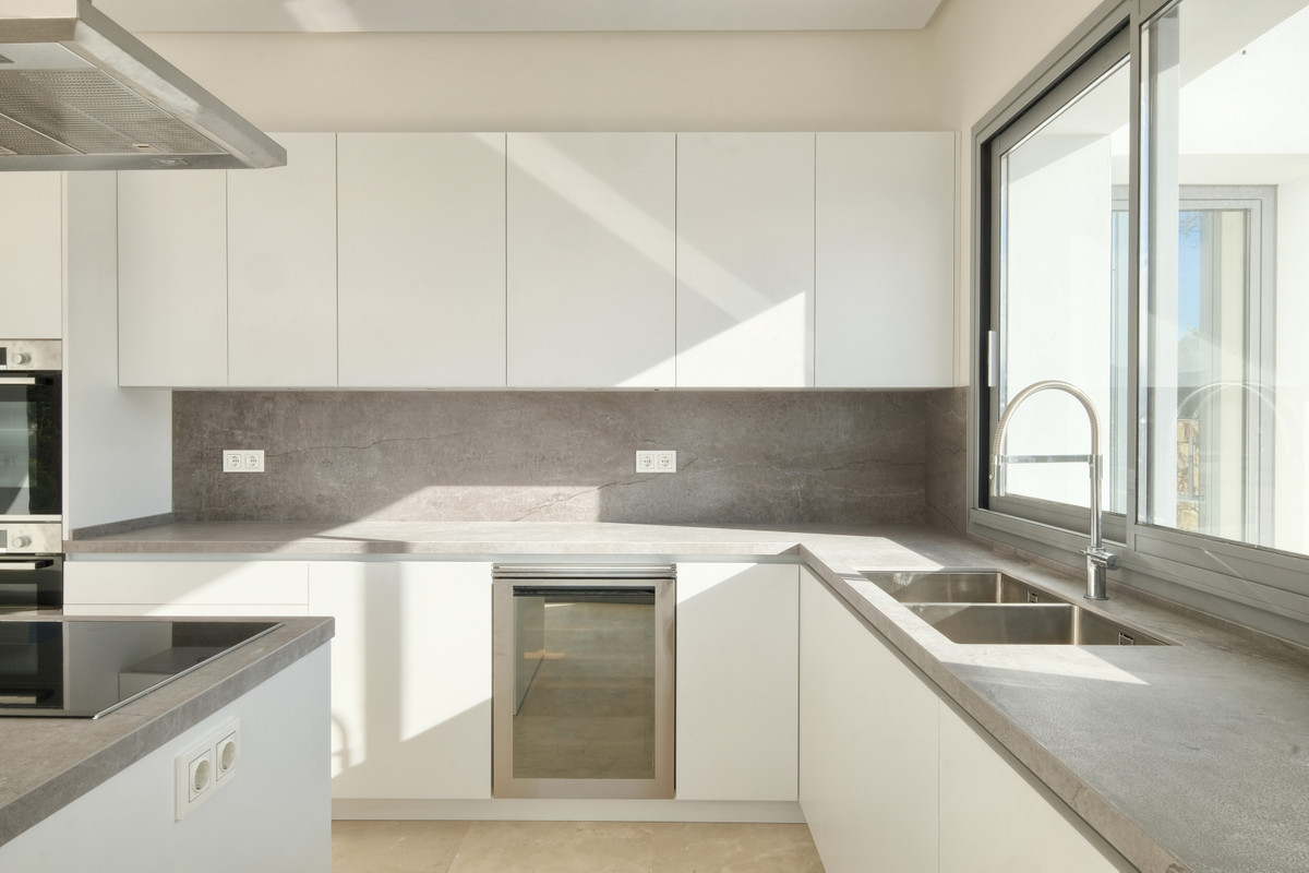 4 Bedroom Villa in Benahavís - Foto 14