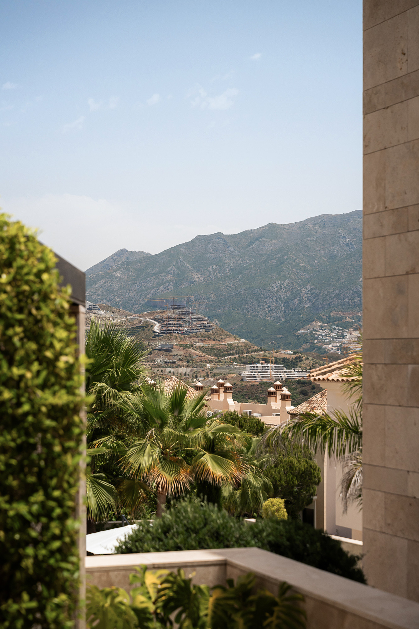 3 Bedroom Apartment in Benahavís - Photo 46