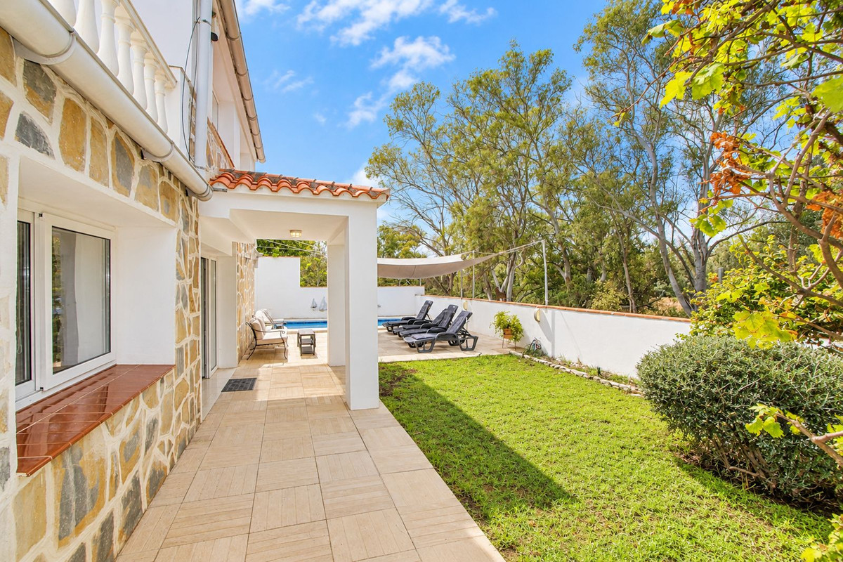 3 Bedroom Villa in Marbella - Foto 15