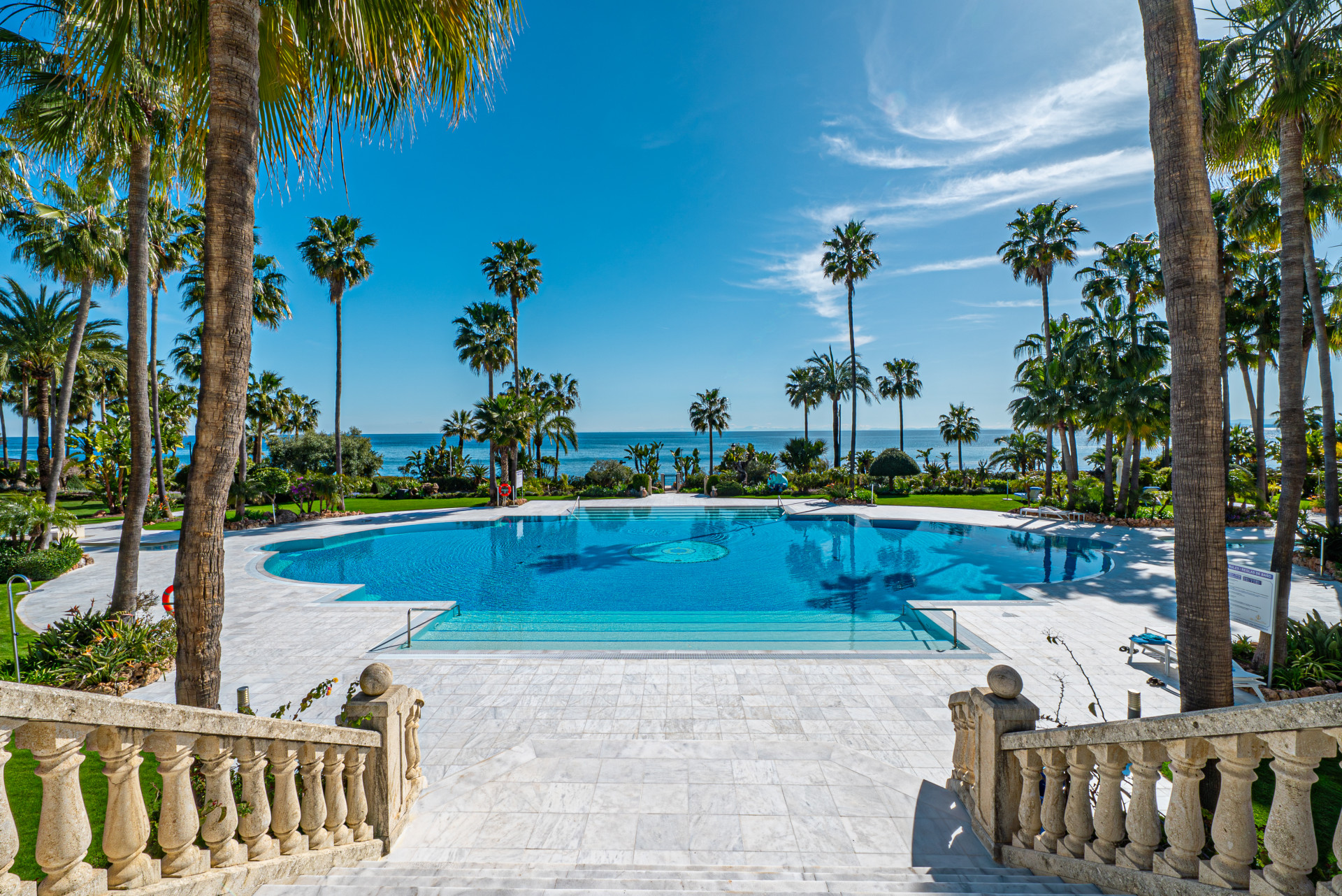 3 Bedroom Apartment in Estepona - Photo 18