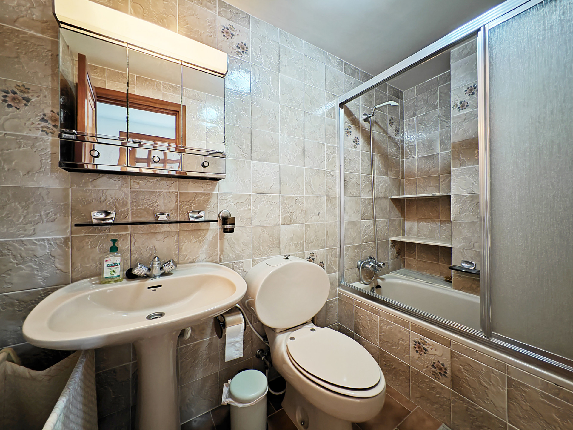5 Bedroom Apartment in Fuengirola - Photo 21