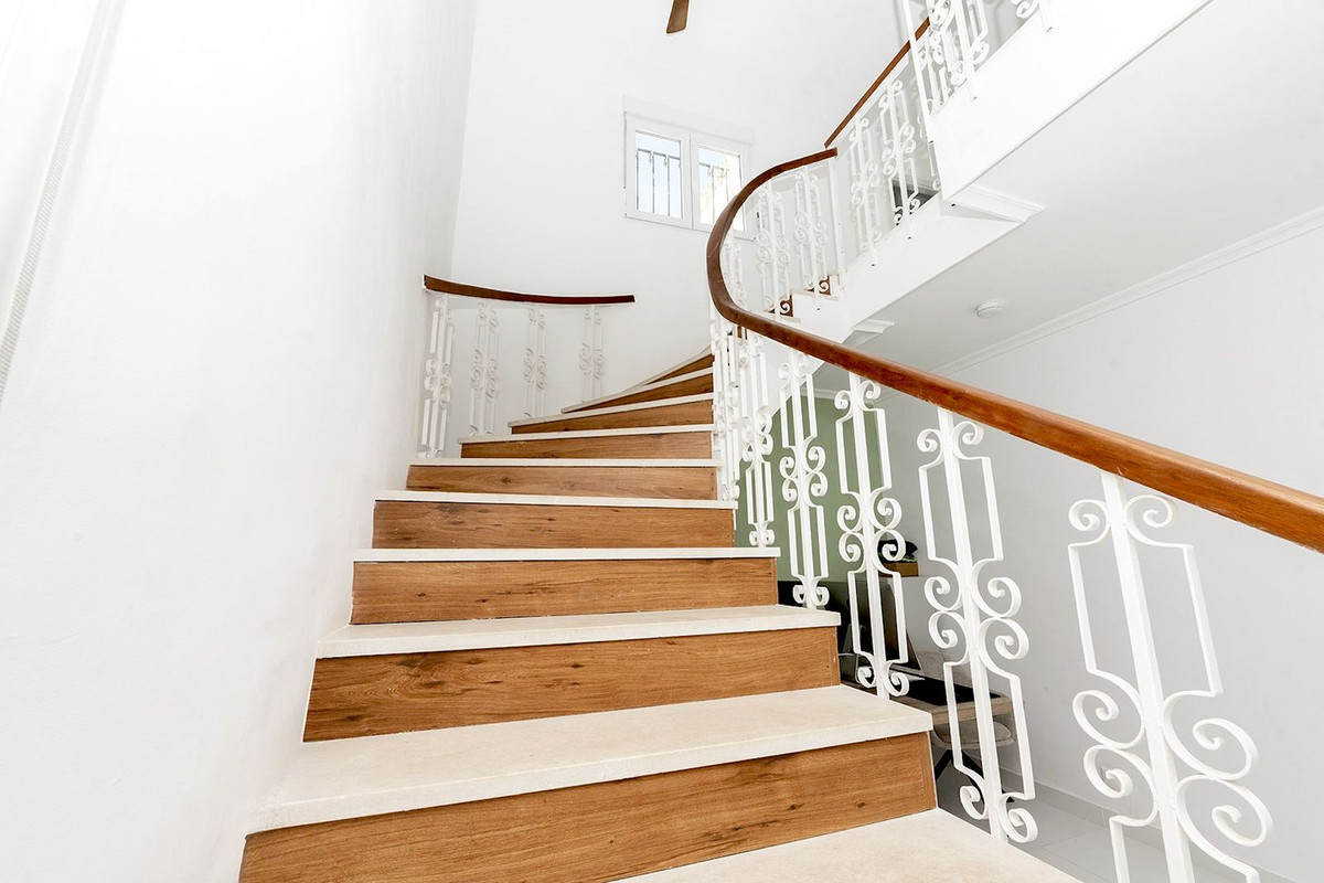 6 Bedroom Villa in Benalmádena - Foto 18