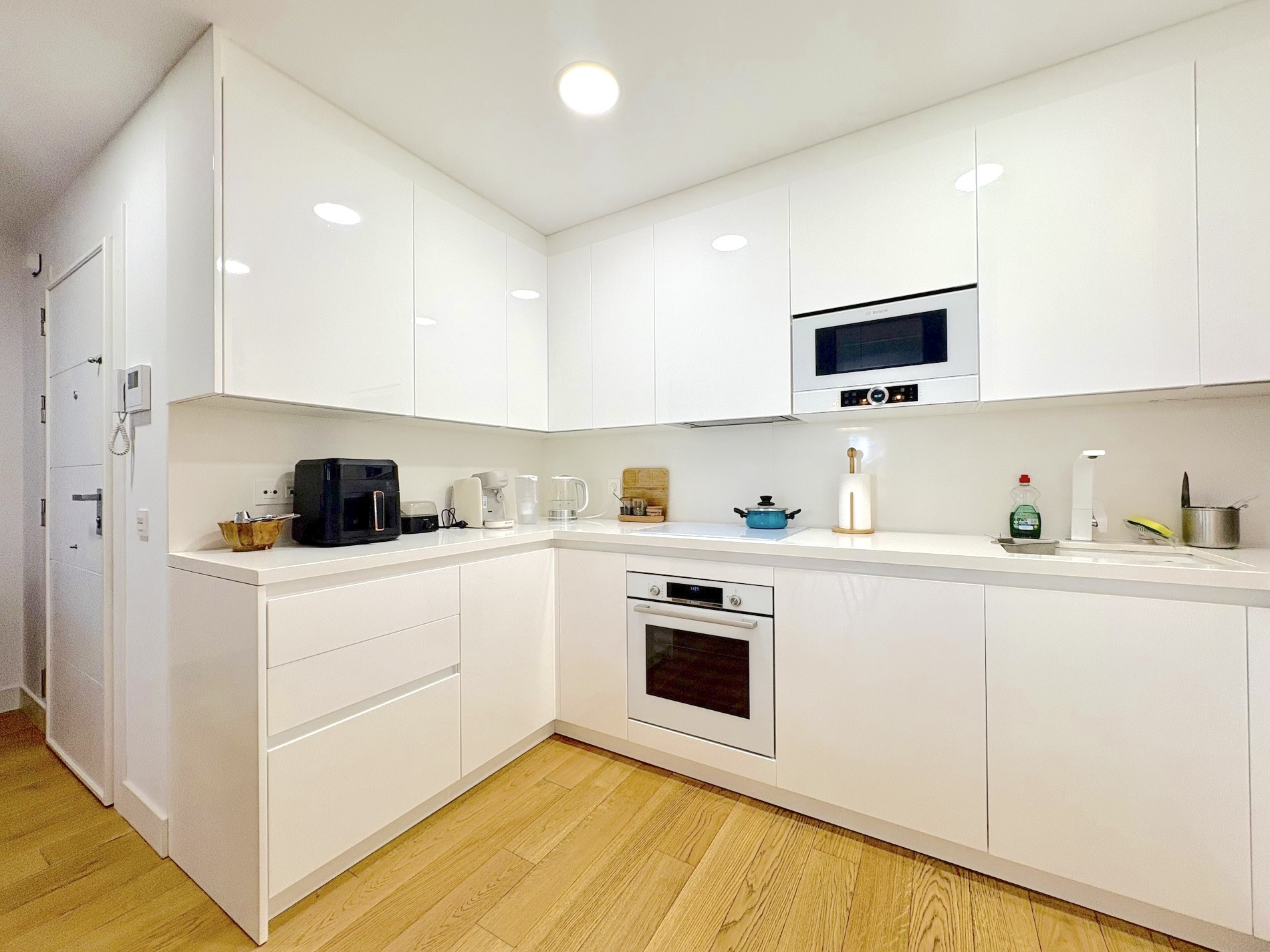 2 Bedroom Apartment in Mijas - Photo 19
