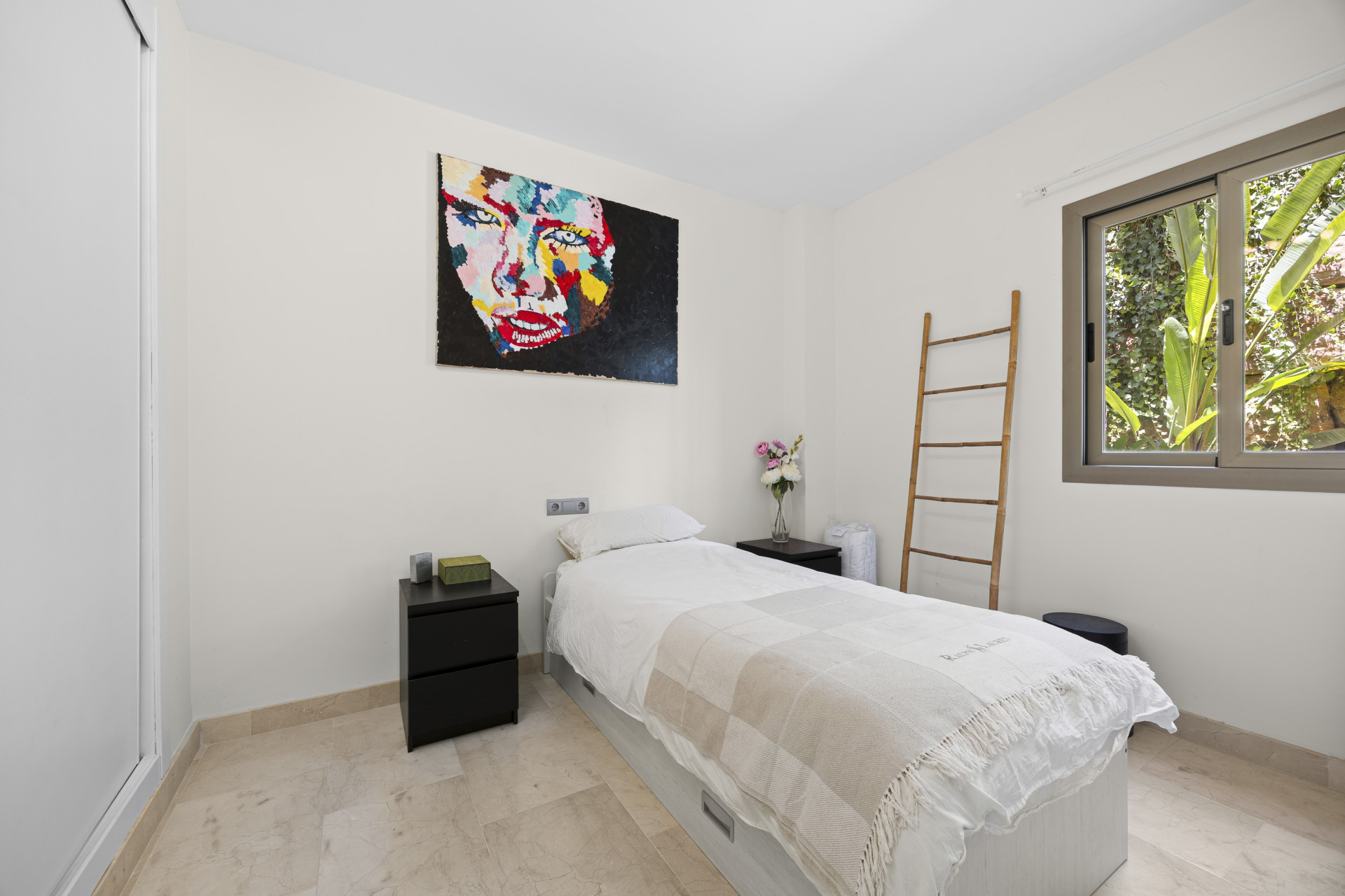 3 Bedroom Apartment in Benahavís - Foto 17
