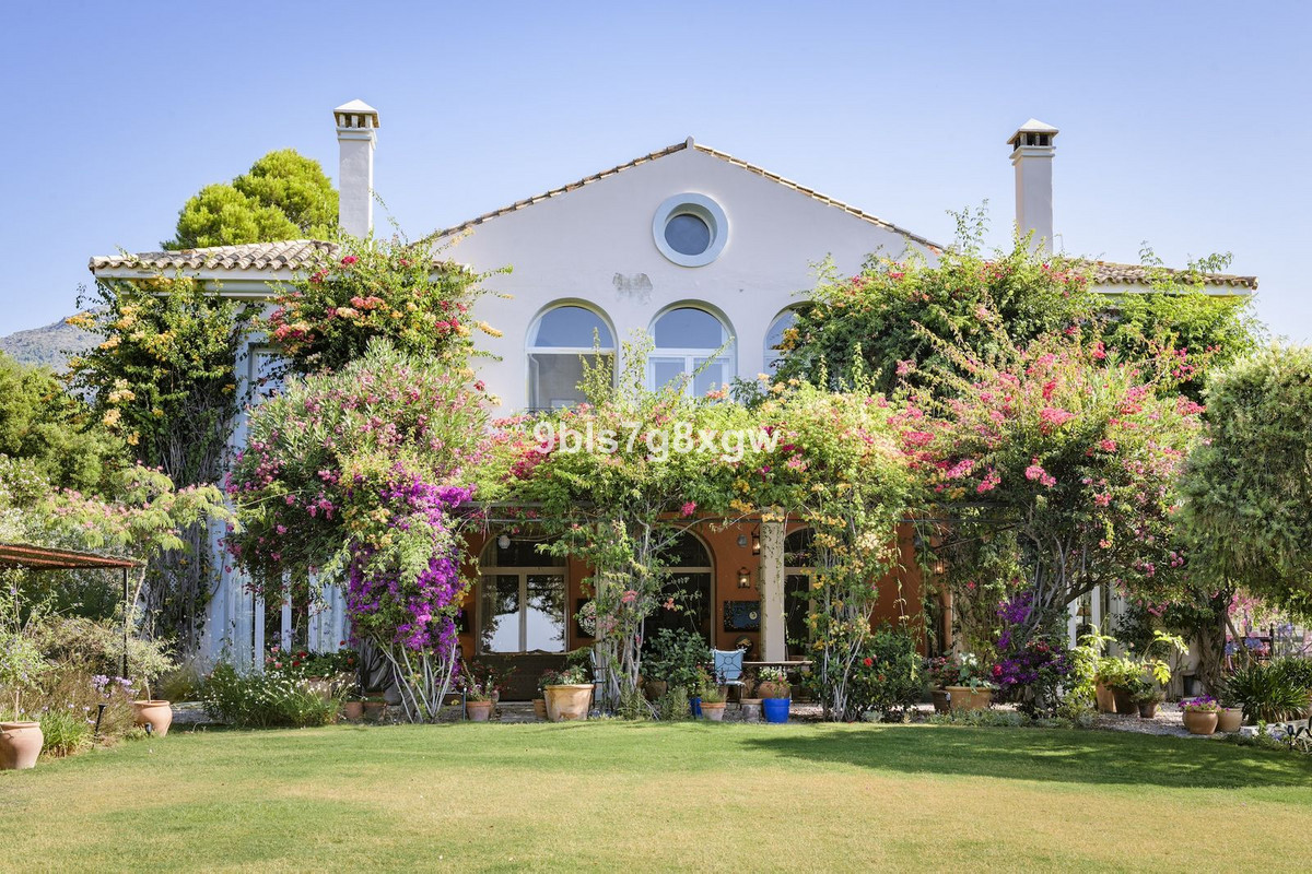 9 Bedroom Country house in Gaucín - Photo 26
