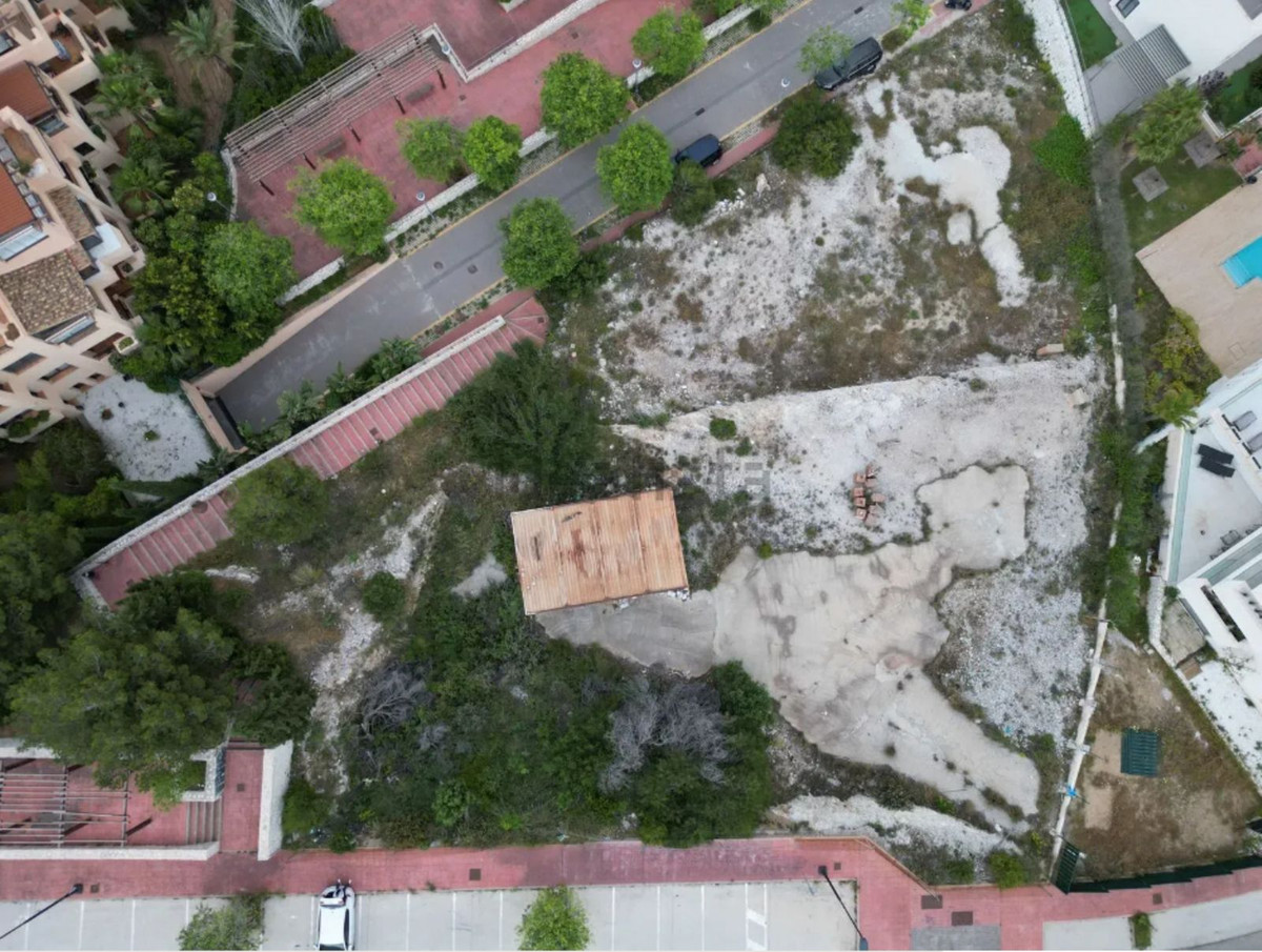 1,997 m² Plot in Benalmádena - Photo 3