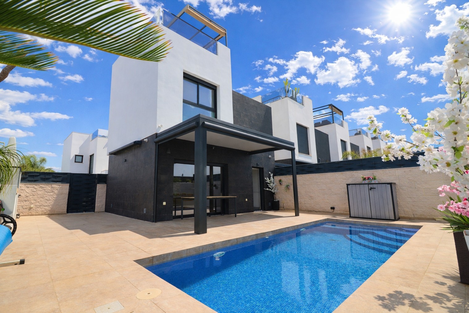 Moradia com 3 quartos com piscina em Alicante, Espanha – Foto 1