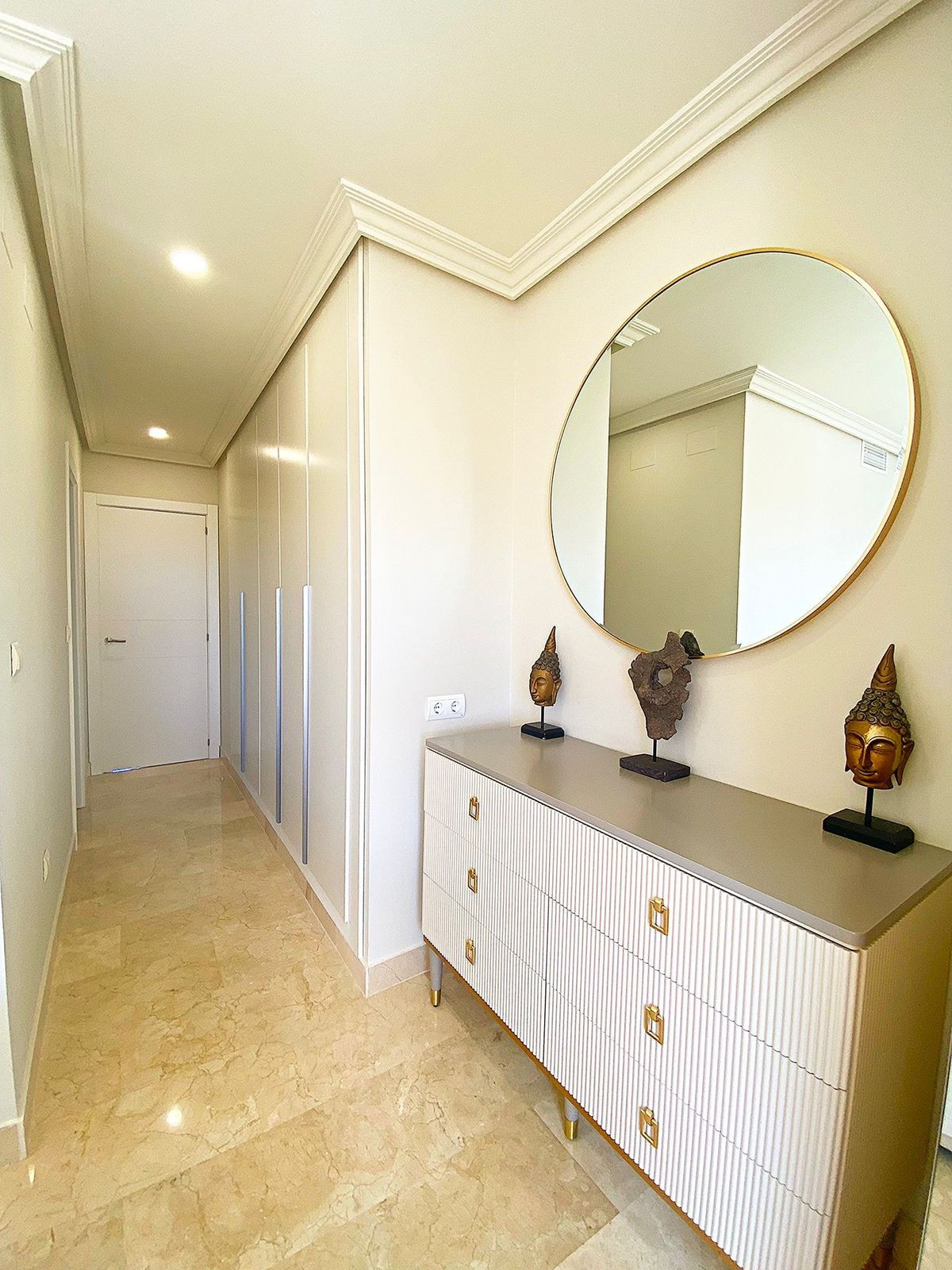 2 Bedroom Penthouse in Estepona - Foto 5